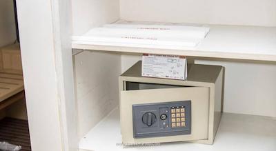 سافرون بوتیک هتل