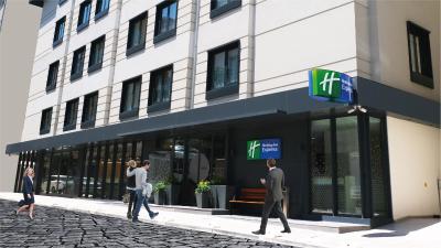 هالیدی این اکسپرس استانبول-اورا