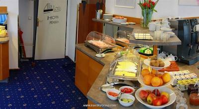 هتل پانسیون الا لنز