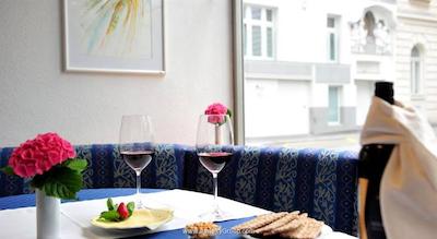 هتل پانسیون الا لنز