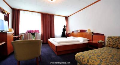 هتل پانسیون الا لنز