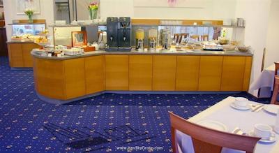 هتل پانسیون الا لنز