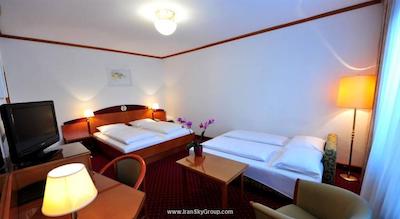 هتل پانسیون الا لنز