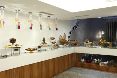 بیز جواهر هتل سلطان احمد