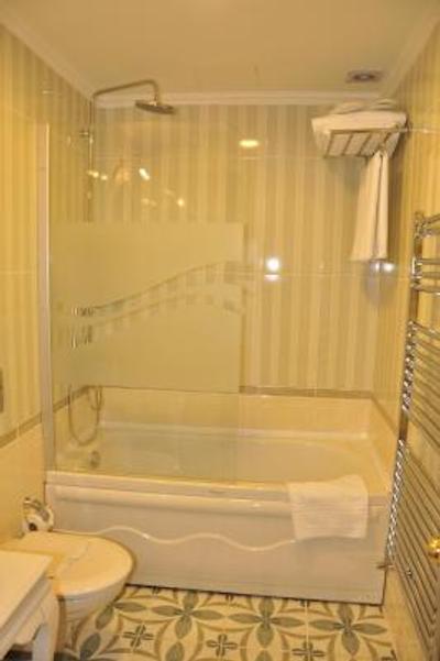 مویان سوئیت