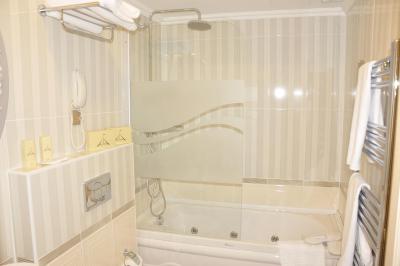 مویان سوئیت