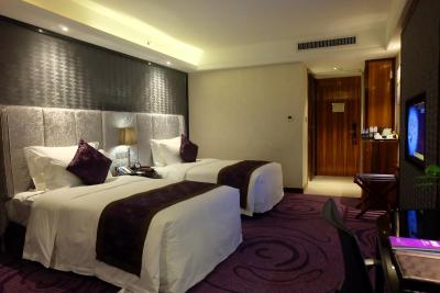 سنتسا هتل شنژن فیکوی برانچ