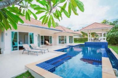 تینیدی گلف ریزورت ات پوکت