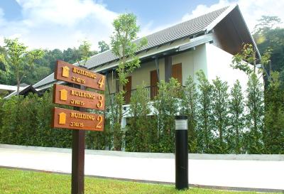 تینیدی گلف ریزورت ات پوکت