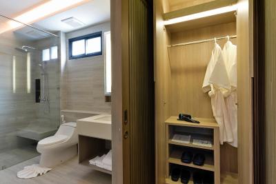 تینیدی گلف ریزورت ات پوکت