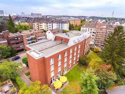 هک-هتل دوسلدورف سیتی