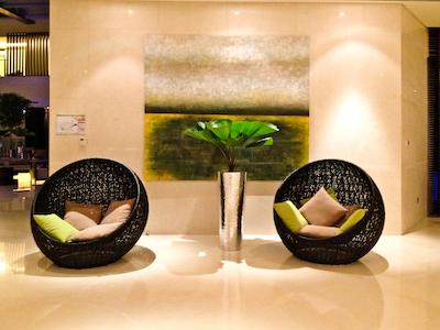 ریکسوس د پالم هتل اند سوئیت کالکشن هتل