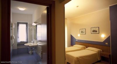 رزیدنس میرمنتیی