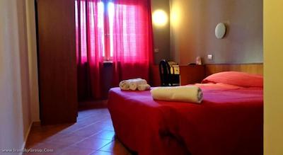 رزیدنس میرمنتیی