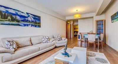 مانسول سوئیت گلدن هورن