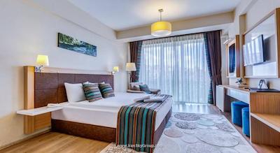 مانسول سوئیت گلدن هورن