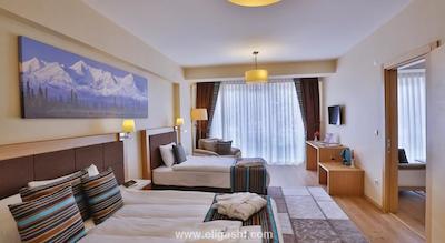 مانسول سوئیت گلدن هورن