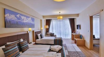 مانسول سوئیت گلدن هورن