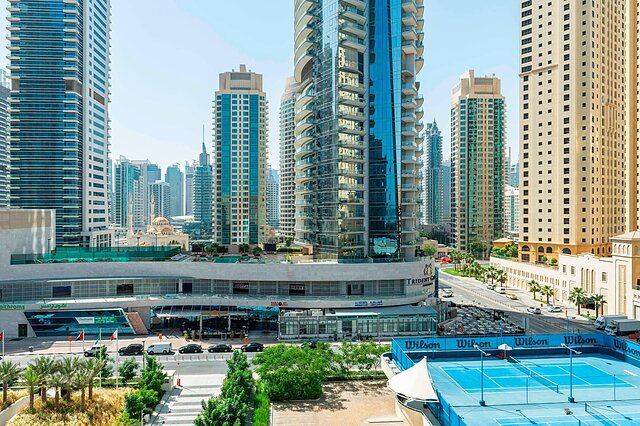 ل رویال مریدین بیچ ریزورت اند اسپا