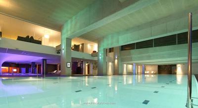 کاسترو اخکلوسیو رسیدنکس