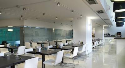 کاسترو اخکلوسیو رسیدنکس