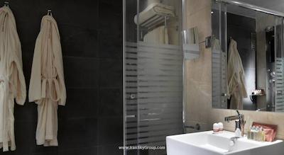 کاسترو اخکلوسیو رسیدنکس