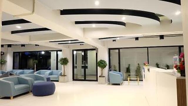 ایری سووارنابومی هتل