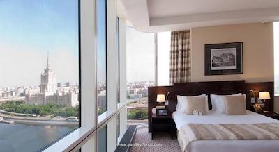 کراون پلازا مسکو ورلد ترید سنتر