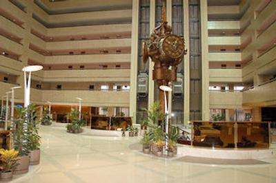 کراون پلازا مسکو ورلد ترید سنتر