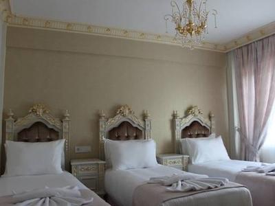 کاراکوی پورت هتل