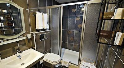 میلنیوم سوئیت