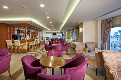 هیون بیچ ریزورت اند اسپا