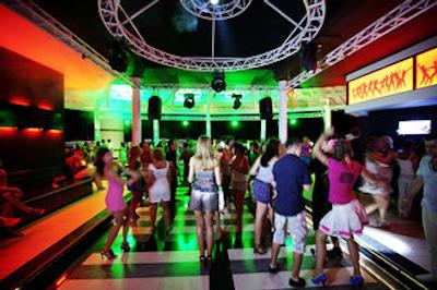 پیجیاس کایریس ریزورت