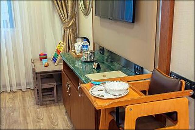 دوسو دوسی هتل اولد سیتی