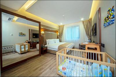 دوسو دوسی هتل اولد سیتی