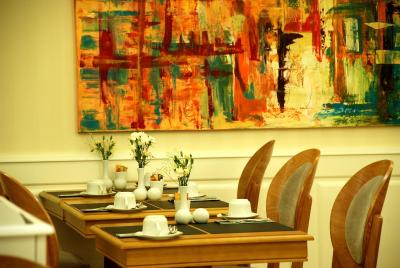 دوسو دوسی هتل اولد سیتی