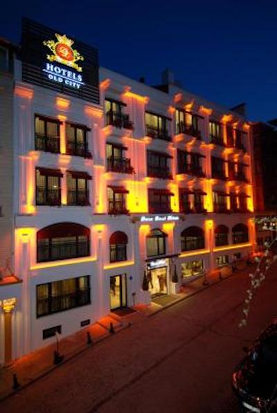 دوسو دوسی هتل اولد سیتی