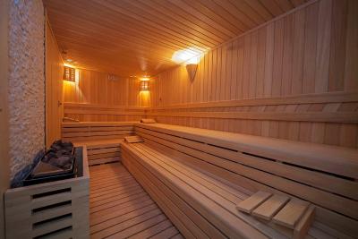 دوسو دوسی هتل اولد سیتی