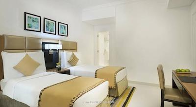 داماک میسون د ویل بریز