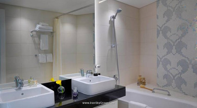 داماک میسون د ویل بریز