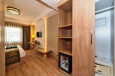 آیبار هتل بوتیک