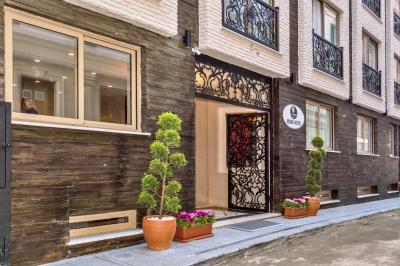 آیبار هتل بوتیک