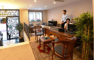 آیبار هتل بوتیک