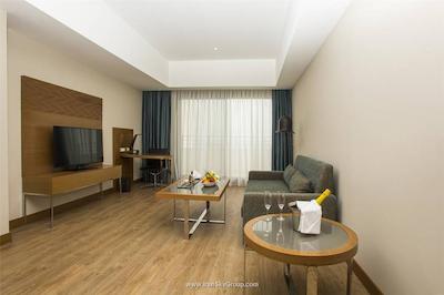 سون سی لایت الیت