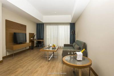 سون سی لایت الیت