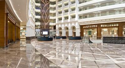 سوئنو هتل دلوکس بلک