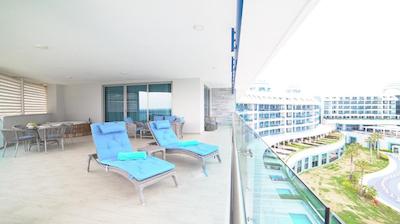 سوئنو هتل دلوکس بلک