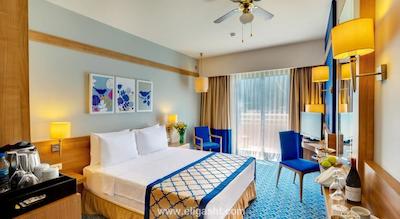 لا بلانچ ایسلاند بدروم