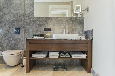 آرتس هتل استانبول بسفروس-اسپشیال کلس