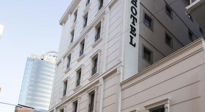 اینساید هتل شیشلی